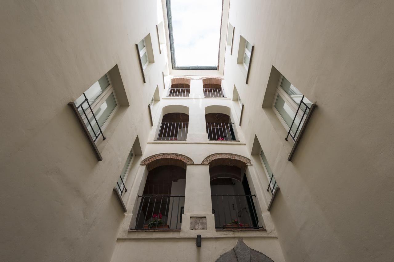 Il Chiostro Appartamenti & Suites Suvereto Εξωτερικό φωτογραφία